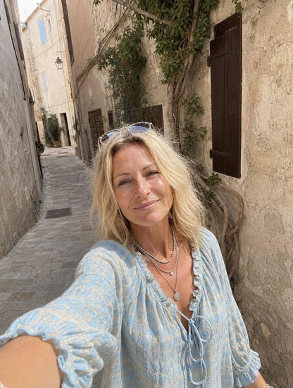 Blouse Bohème Chic à Col Noué